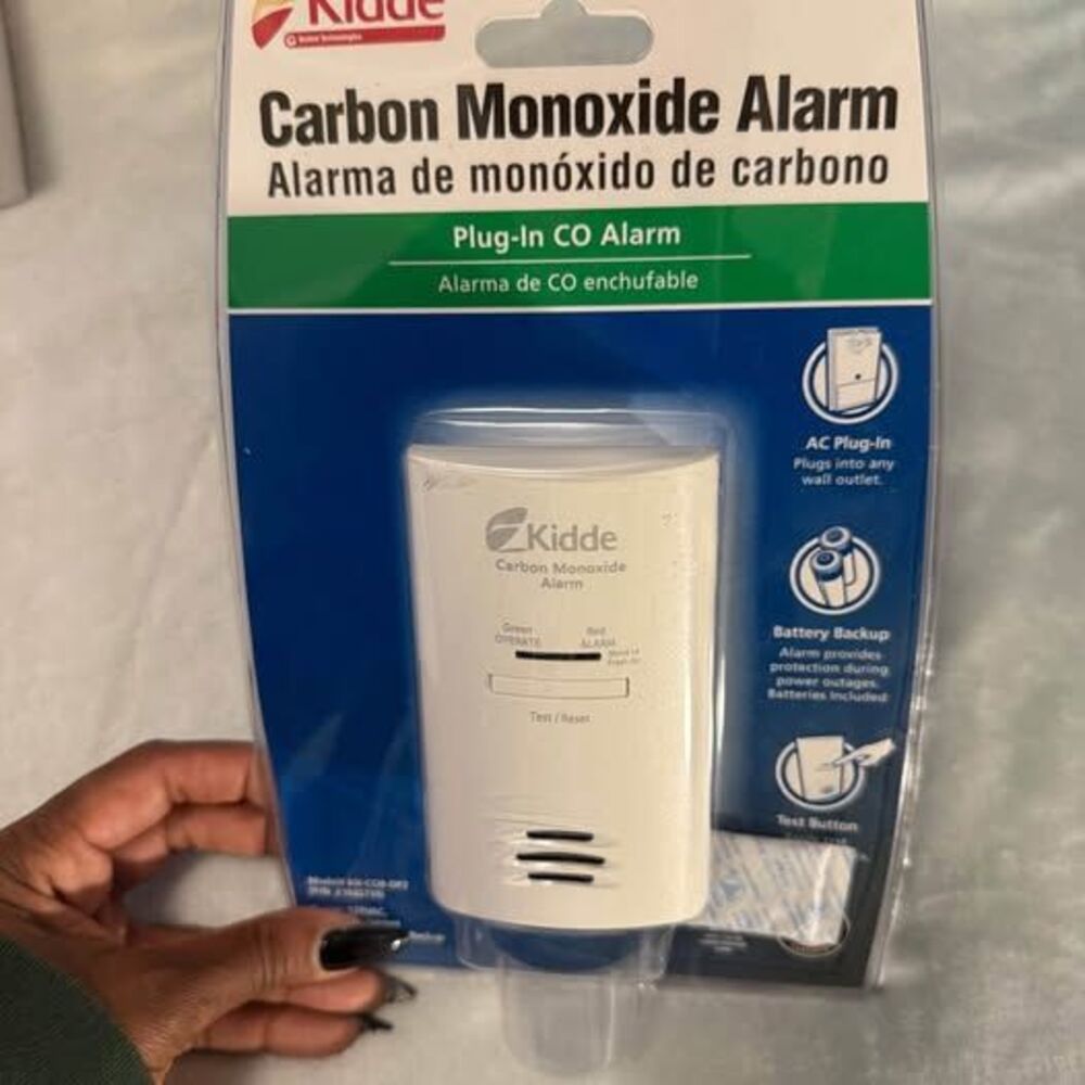 Kidde Plug In Carbon Monoxide Detector Alarm AA Battery Backup New Sealed
